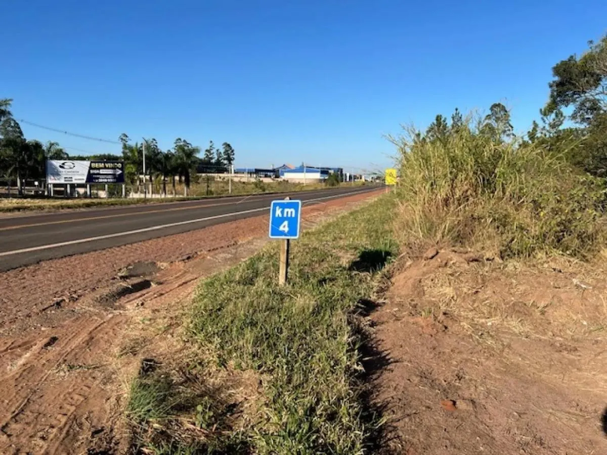 Sítio à venda de 5 ha em Itatinga, SP, Brasil