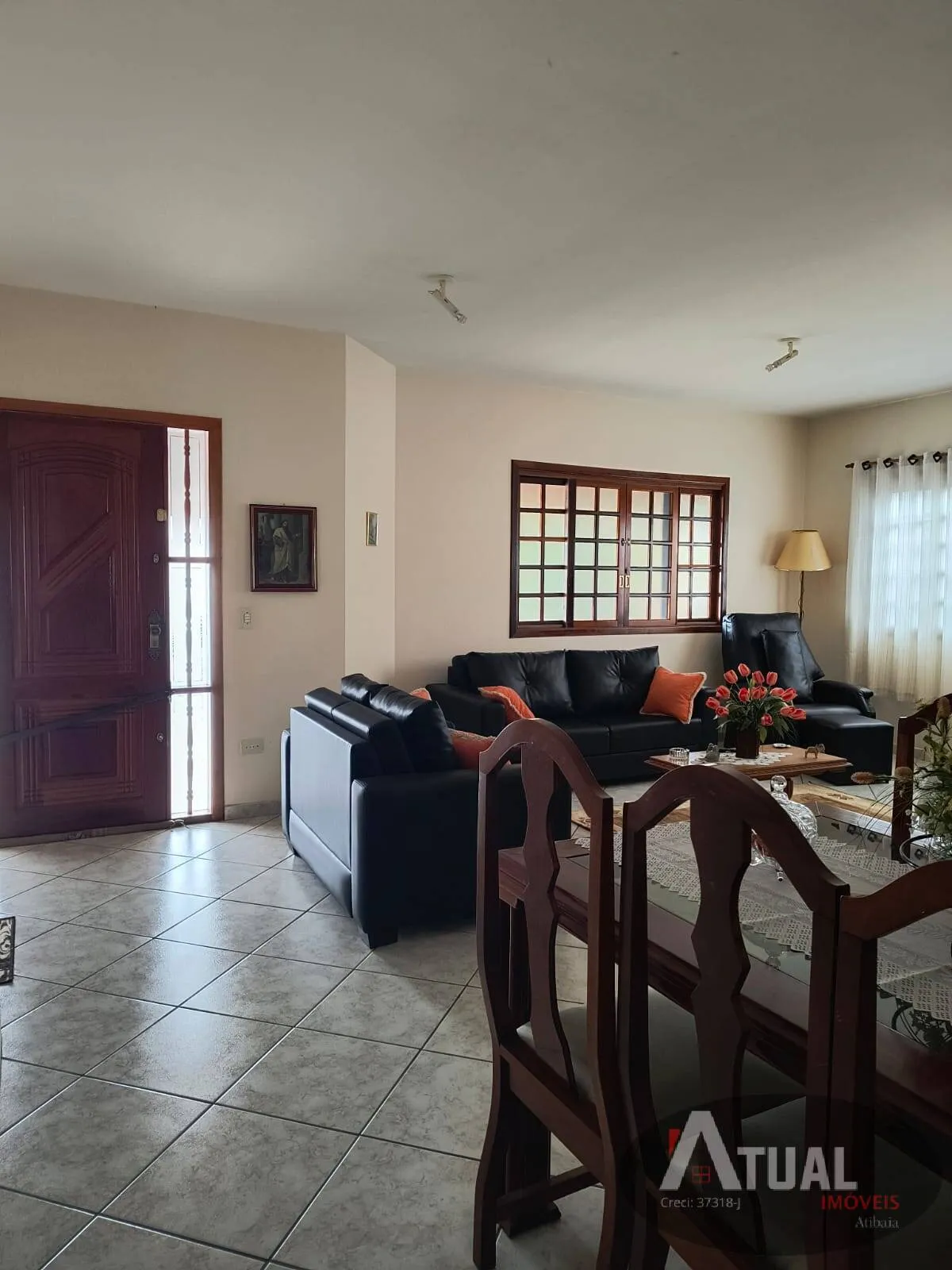 Casa à venda de 670 m² em Atibaia, SP, Brasil
