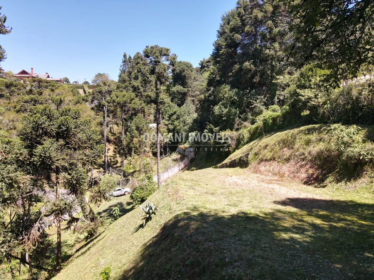 Terreno à venda de 1.750 m² em Campos do Jordão, SP, Brasil