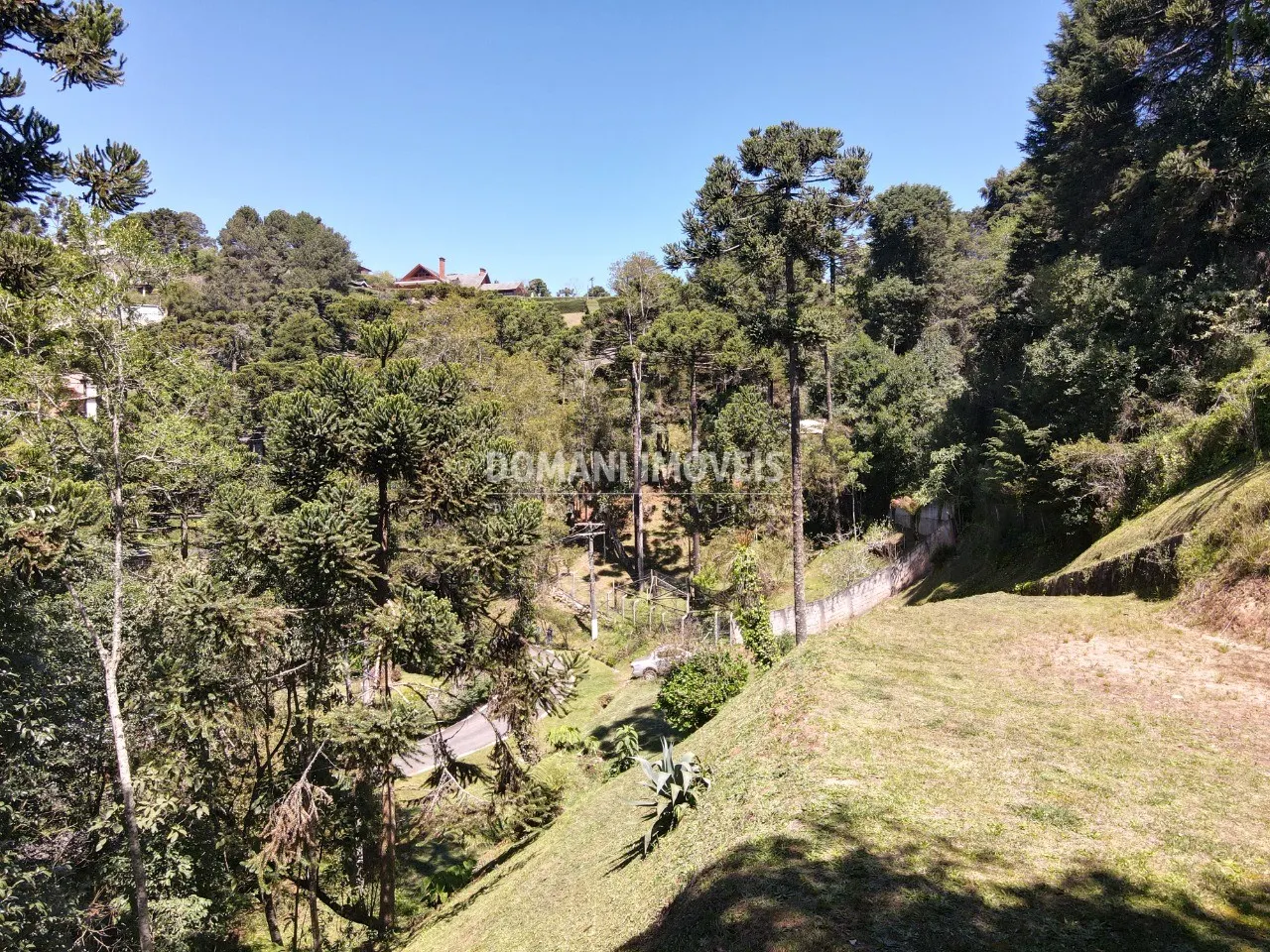 Terreno à venda de 1.750 m² em Campos do Jordão, SP, Brasil