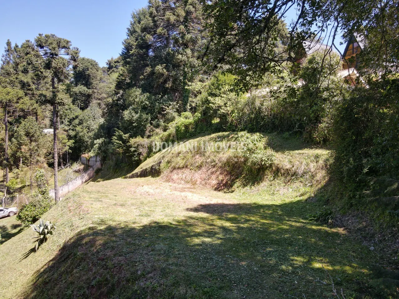 Terreno à venda de 1.750 m² em Campos do Jordão, SP, Brasil