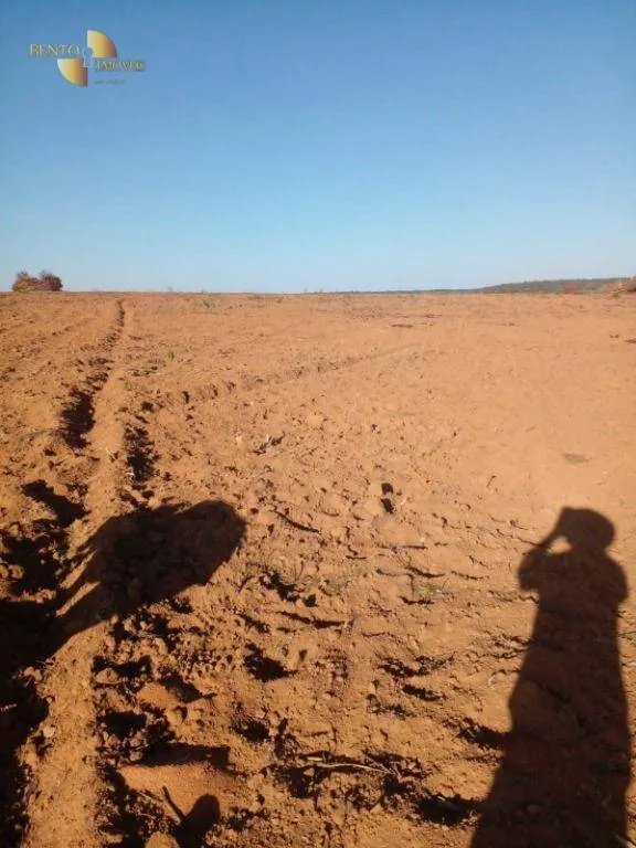 Fazenda à venda de 1.752 ha em Tesouro, MT, Brasil