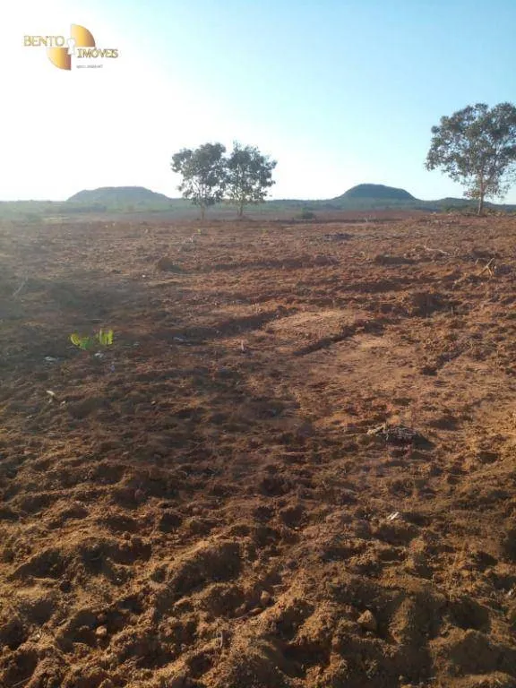 Fazenda à venda de 1.752 ha em Tesouro, MT, Brasil