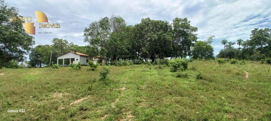 Fazenda à venda de 2.360 ha em Poconé, MT, Brasil