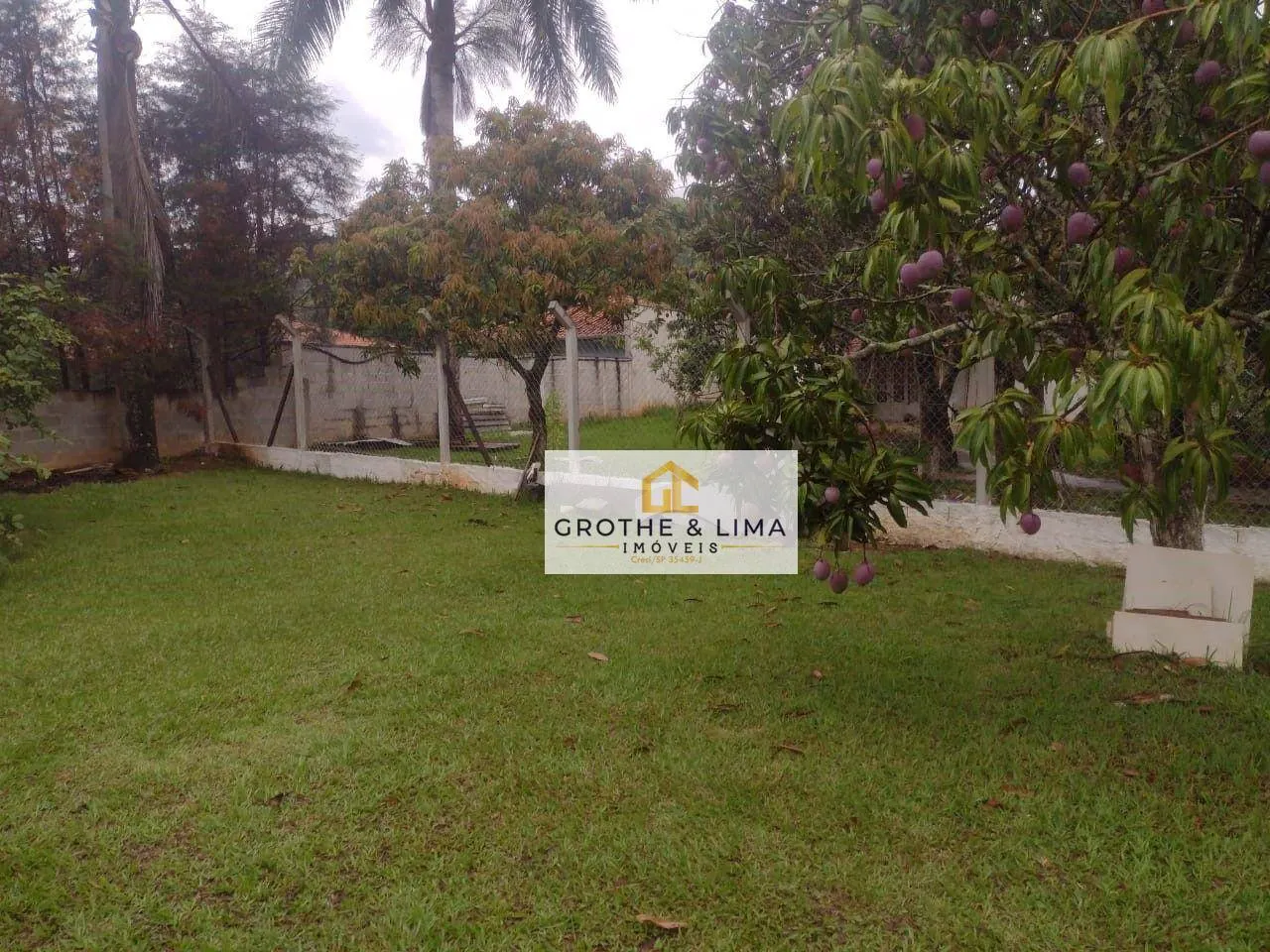 Chácara à venda de 9.400 m² em Taubaté, SP, Brasil