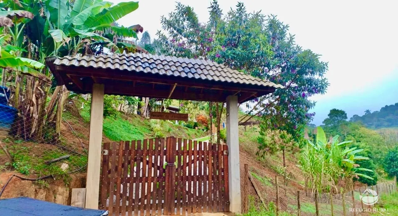Chácara à venda de 1 ha em São José dos Campos, SP, Brasil