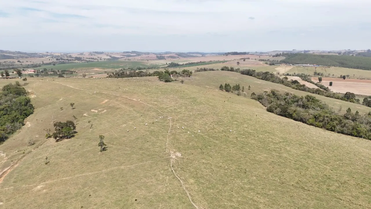 Fazenda à venda de 25 ha em São Miguel Arcanjo, SP, Brasil
