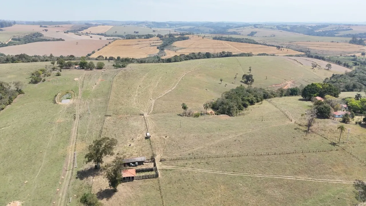 Fazenda à venda de 25 ha em São Miguel Arcanjo, SP, Brasil
