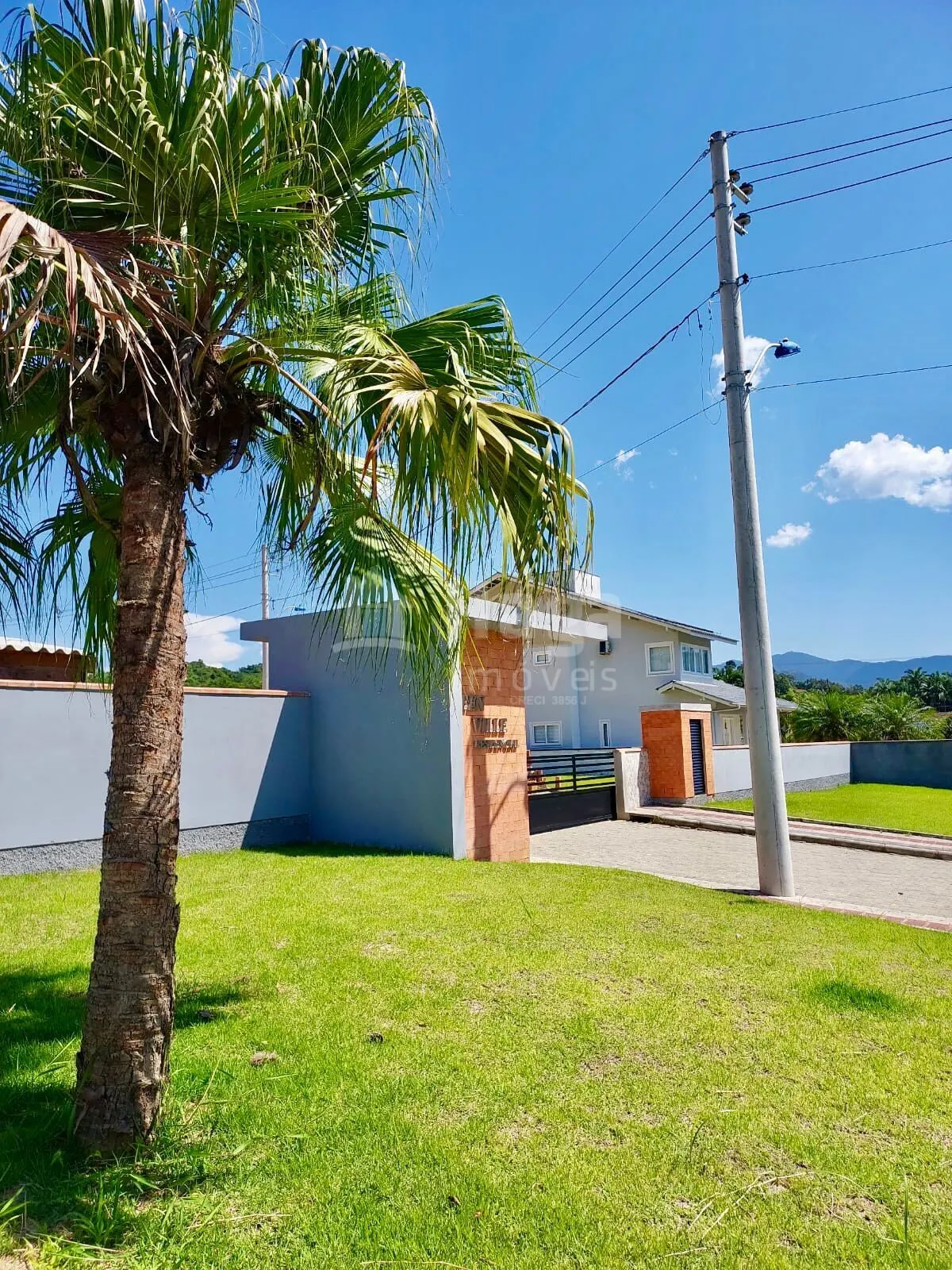 Terreno à venda de 391 m² em Guabiruba, SC, Brasil