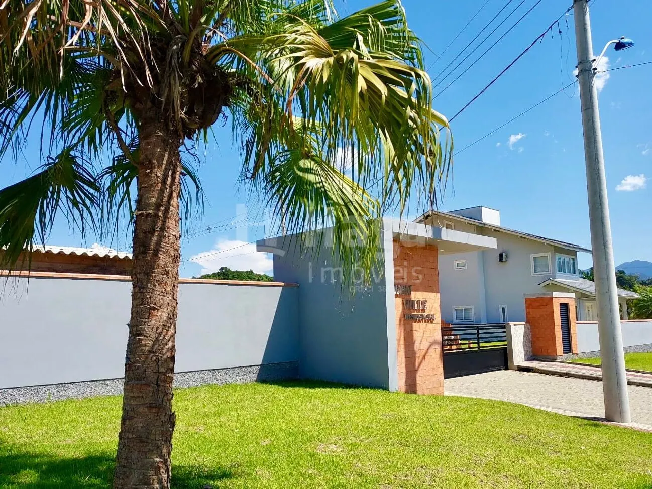 Terreno à venda de 391 m² em Guabiruba, SC, Brasil