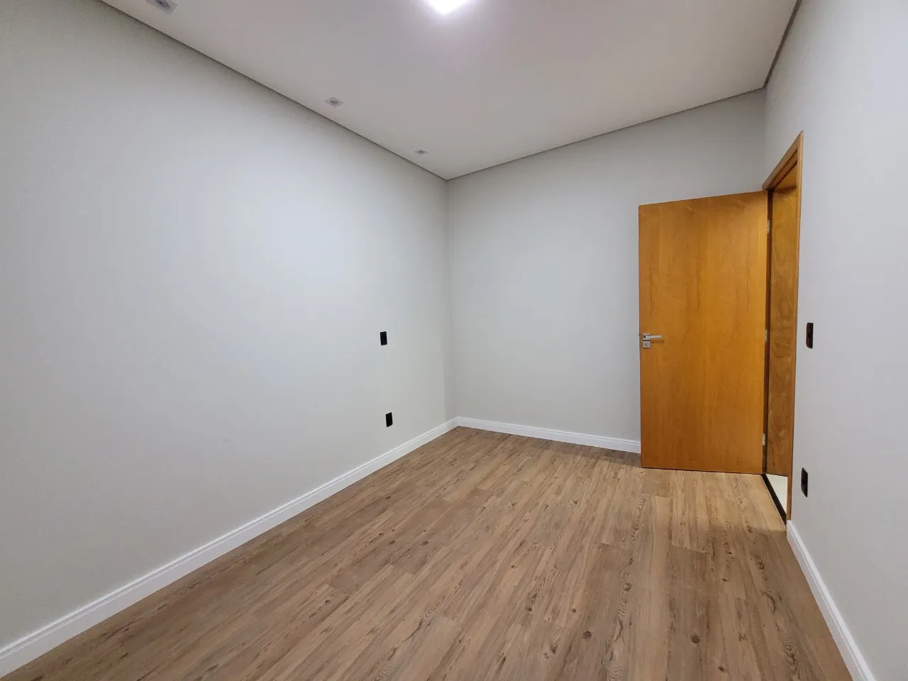 Casa à venda de 250 m² em Monte Mor, SP, Brasil