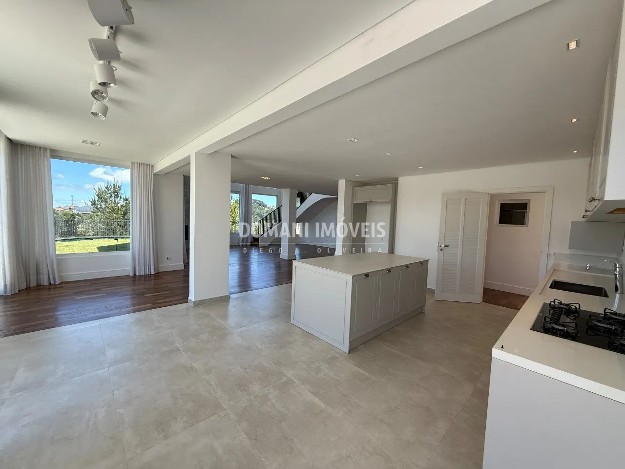 House for sale of 1,900 m² in Campos do Jordão, SP, Brazil