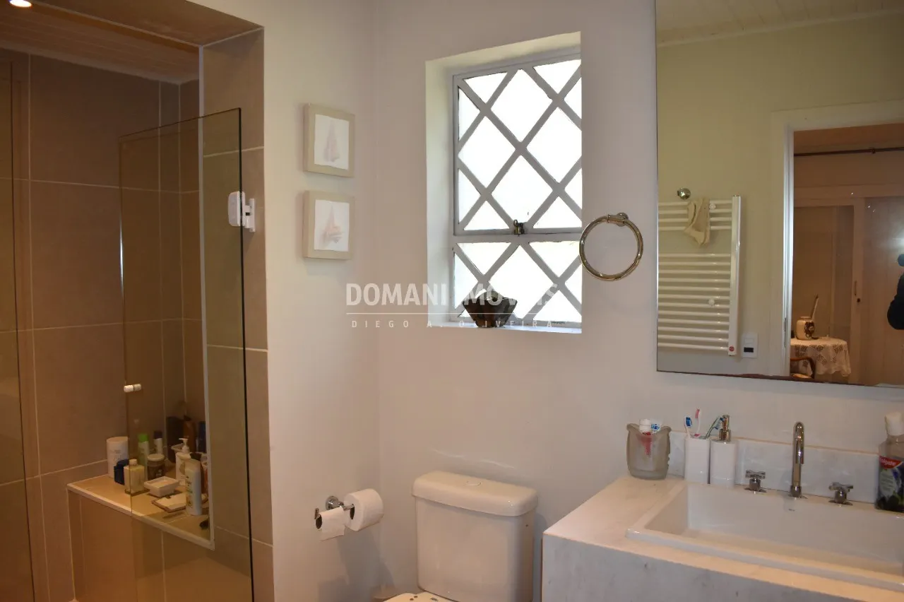 Casa à venda de 9.400 m² em Campos do Jordão, SP, Brasil