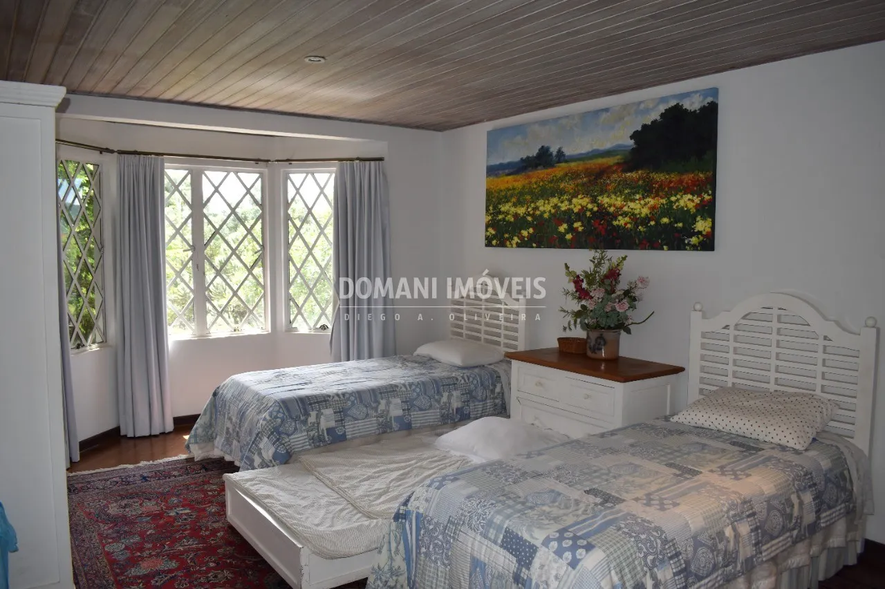 Casa à venda de 9.400 m² em Campos do Jordão, SP, Brasil