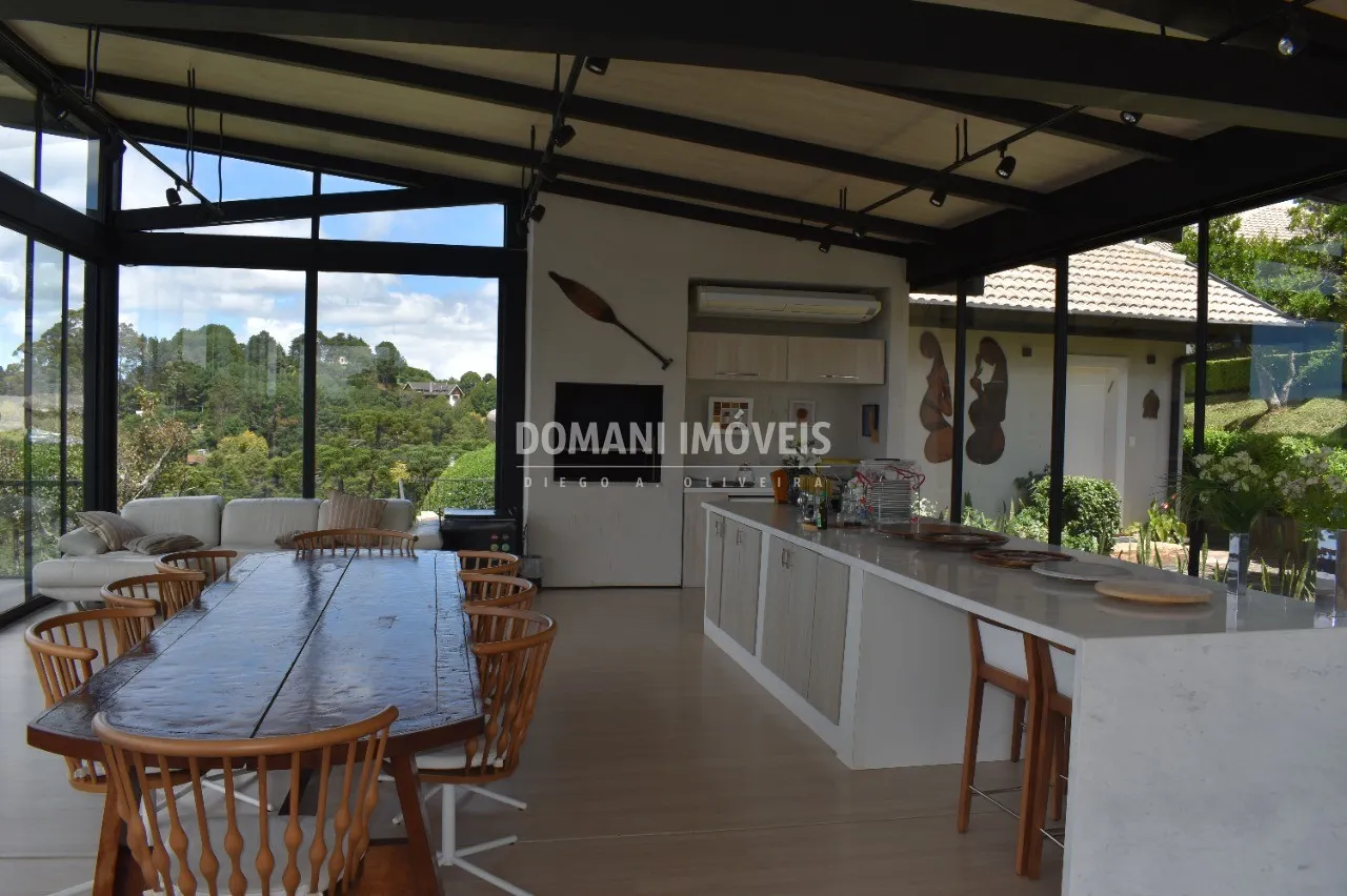 Casa à venda de 9.400 m² em Campos do Jordão, SP, Brasil