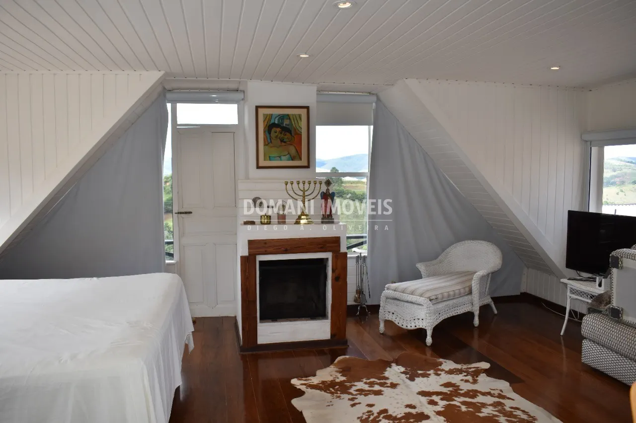 Casa à venda de 9.400 m² em Campos do Jordão, SP, Brasil