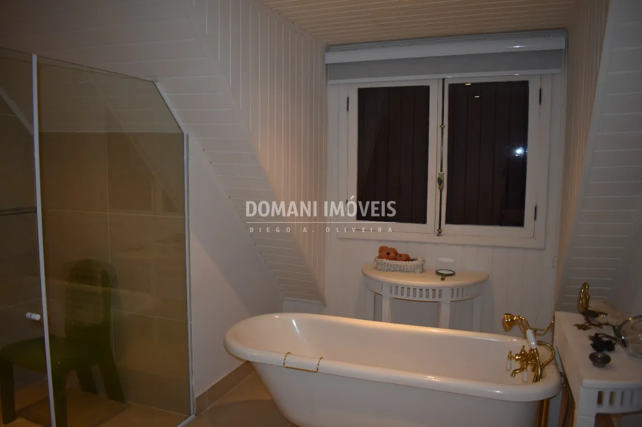 Casa à venda de 9.400 m² em Campos do Jordão, SP, Brasil