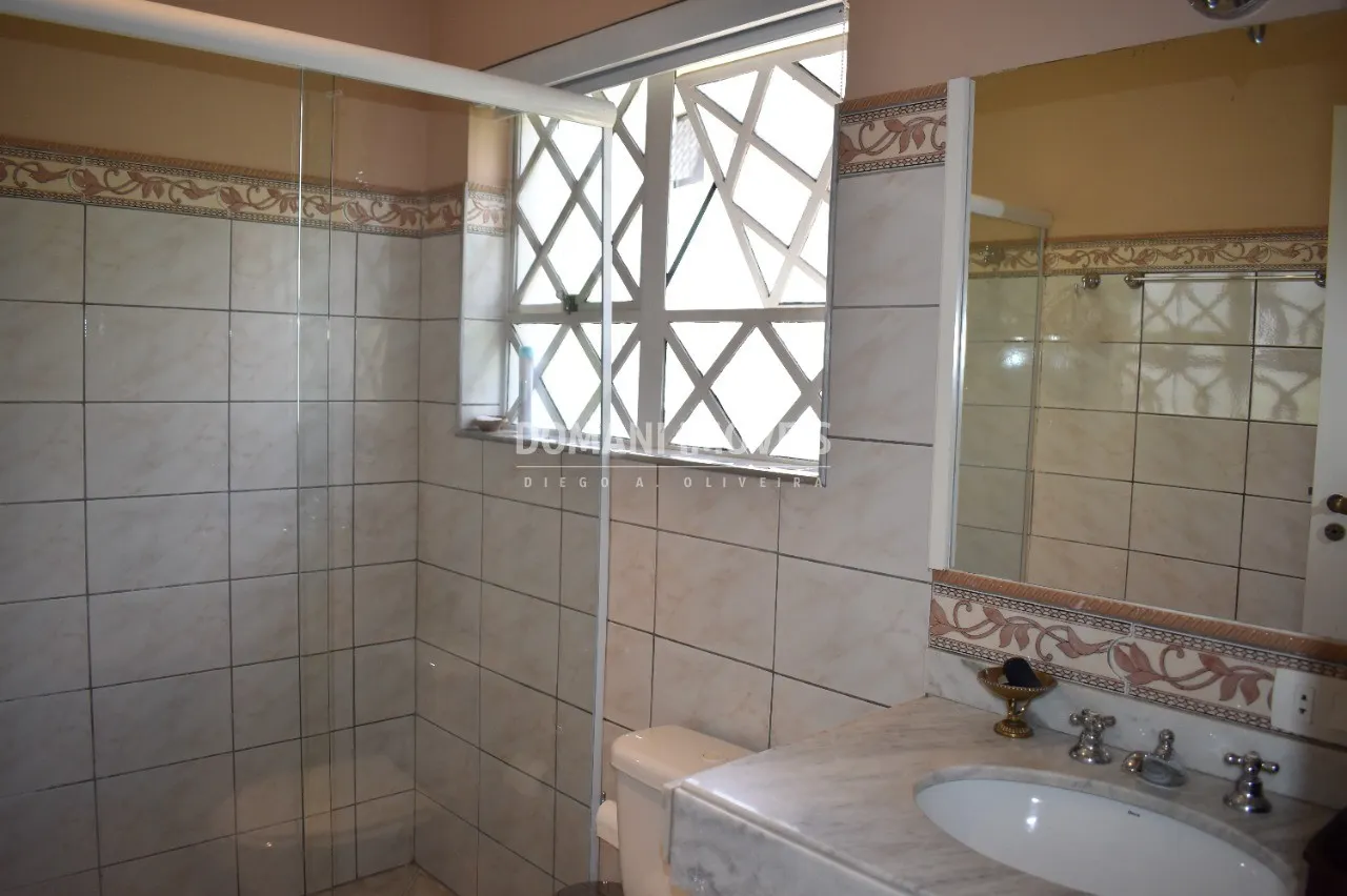 Casa à venda de 9.400 m² em Campos do Jordão, SP, Brasil