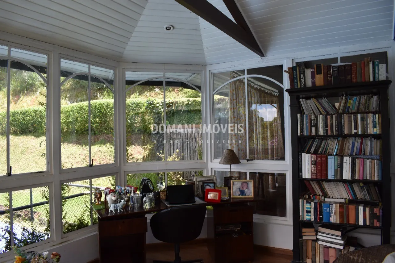 Casa à venda de 9.400 m² em Campos do Jordão, SP, Brasil