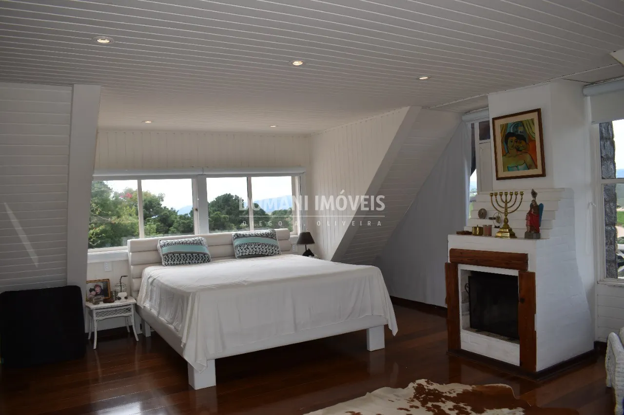 Casa à venda de 9.400 m² em Campos do Jordão, SP, Brasil
