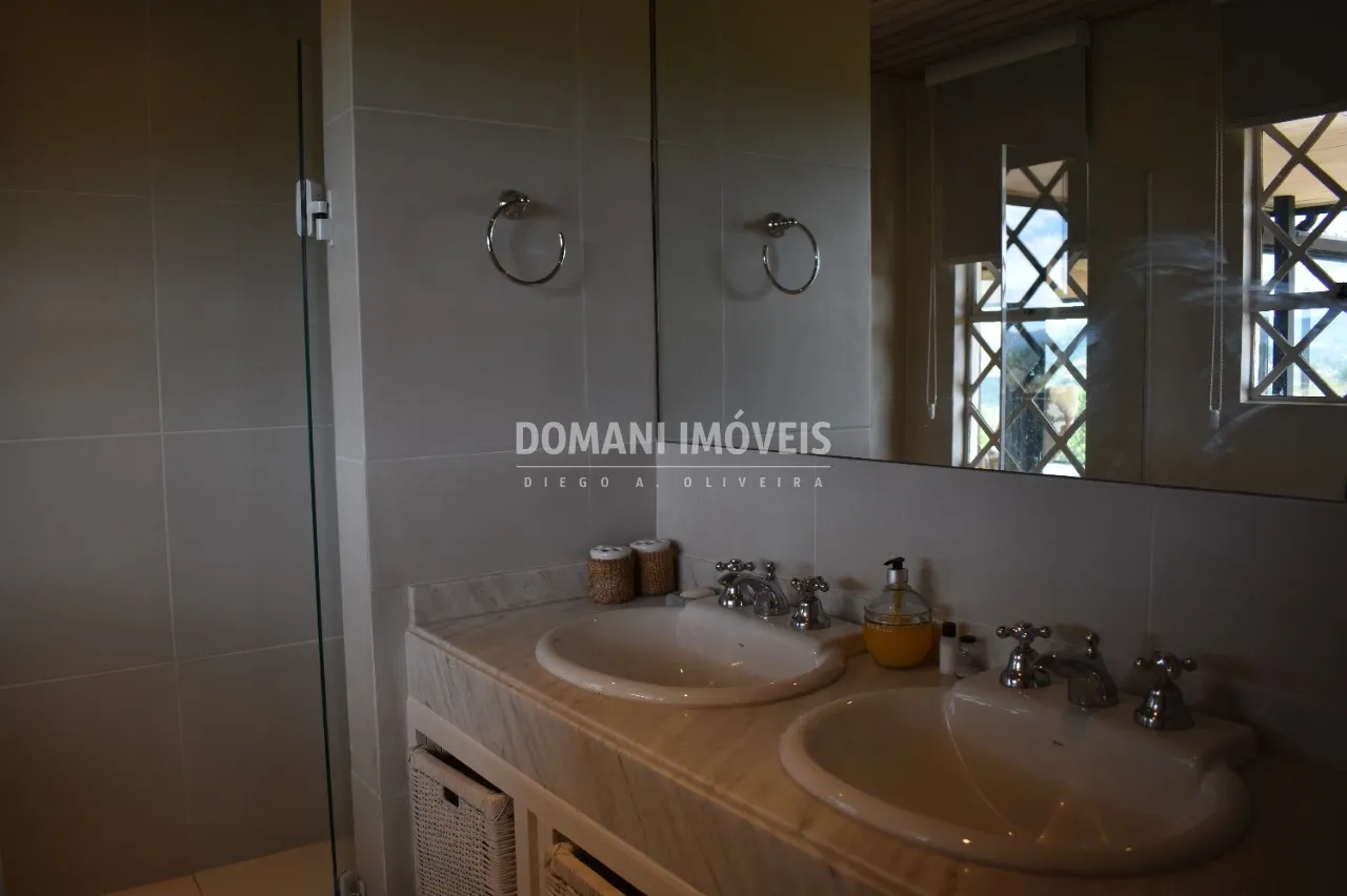 Casa à venda de 9.400 m² em Campos do Jordão, SP, Brasil