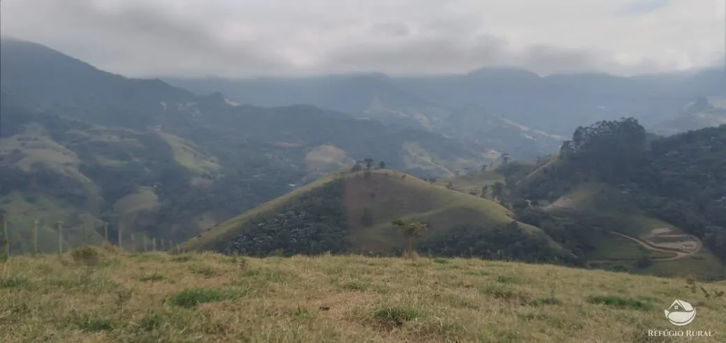Terreno à venda de 13 ha em São José dos Campos, SP, Brasil