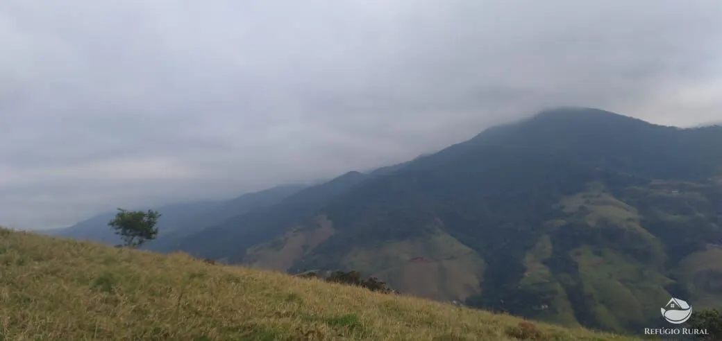 Terreno à venda de 13 ha em São José dos Campos, SP, Brasil