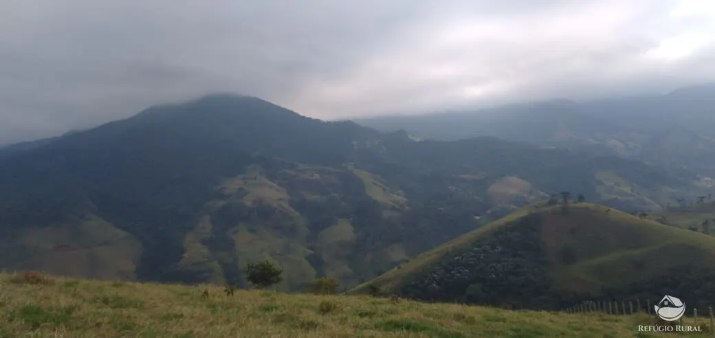 Terreno à venda de 13 ha em São José dos Campos, SP, Brasil
