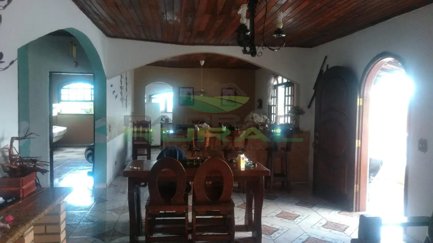 Chácara à venda de 750 m² em Santana de Parnaíba, SP, Brasil