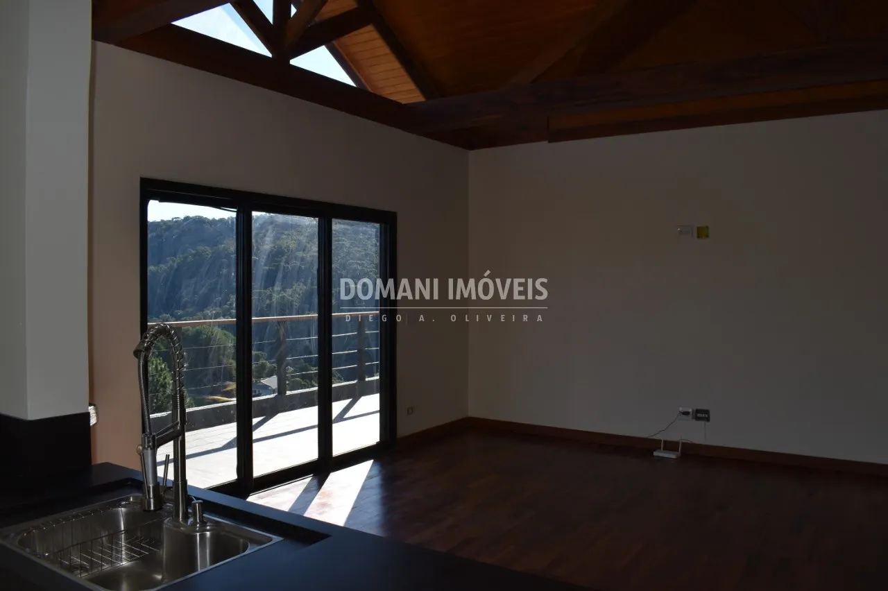 Casa à venda de 1.000 m² em Campos do Jordão, SP, Brasil