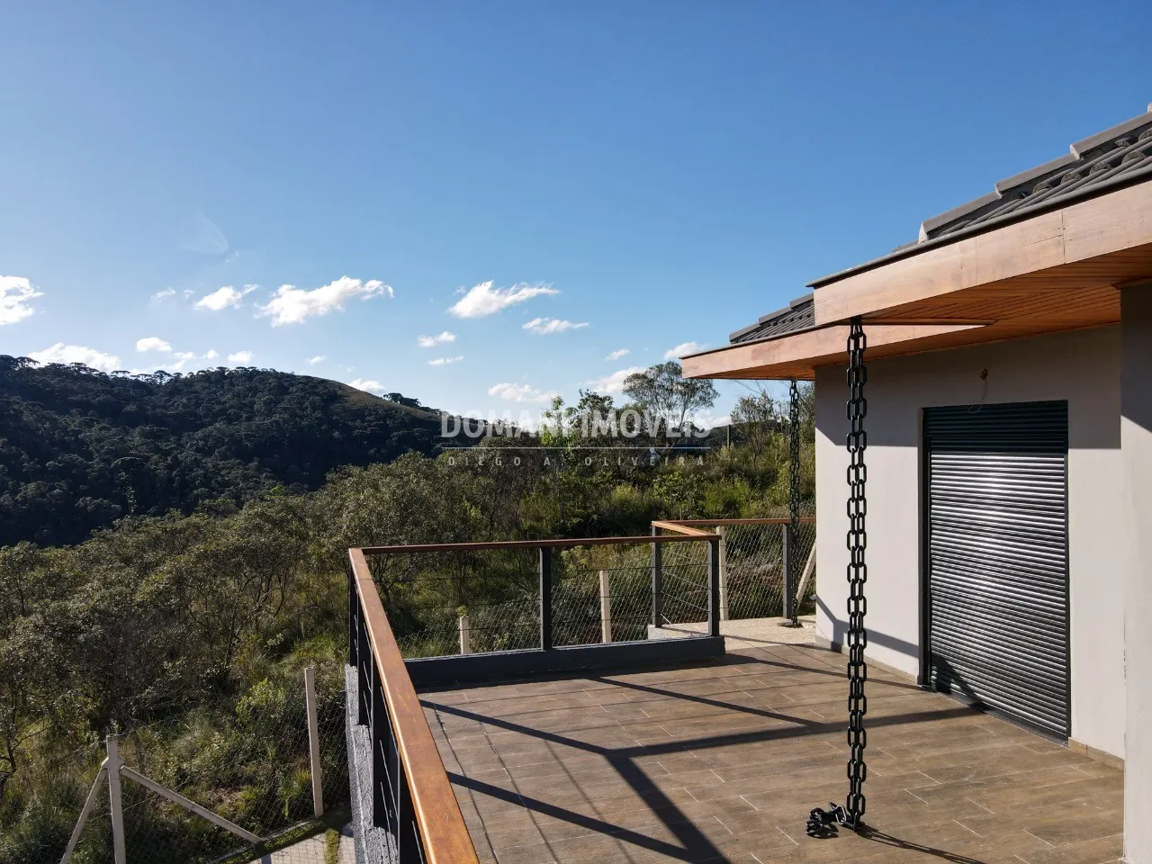 Casa à venda de 1.000 m² em Campos do Jordão, SP, Brasil