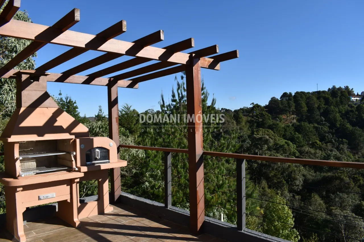 Casa à venda de 1.000 m² em Campos do Jordão, SP, Brasil