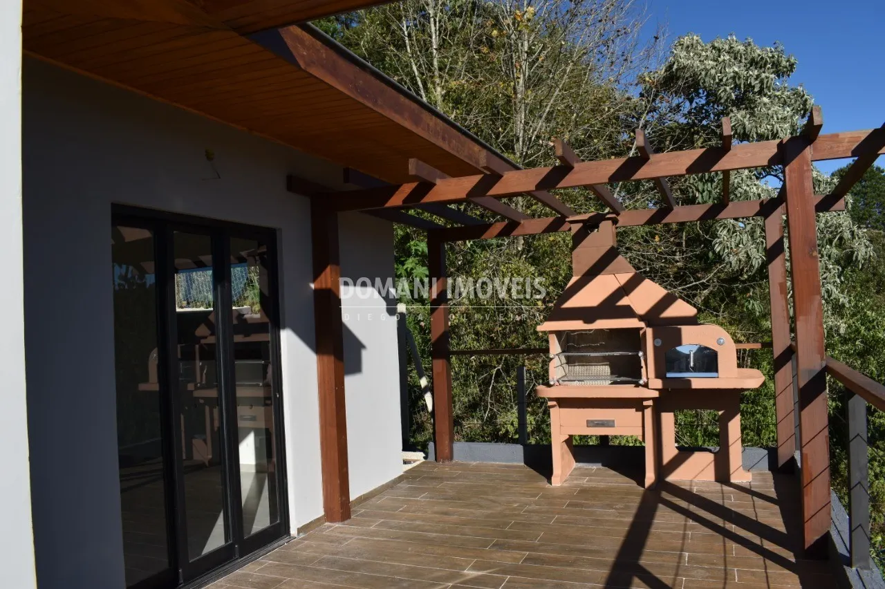 Casa à venda de 1.000 m² em Campos do Jordão, SP, Brasil
