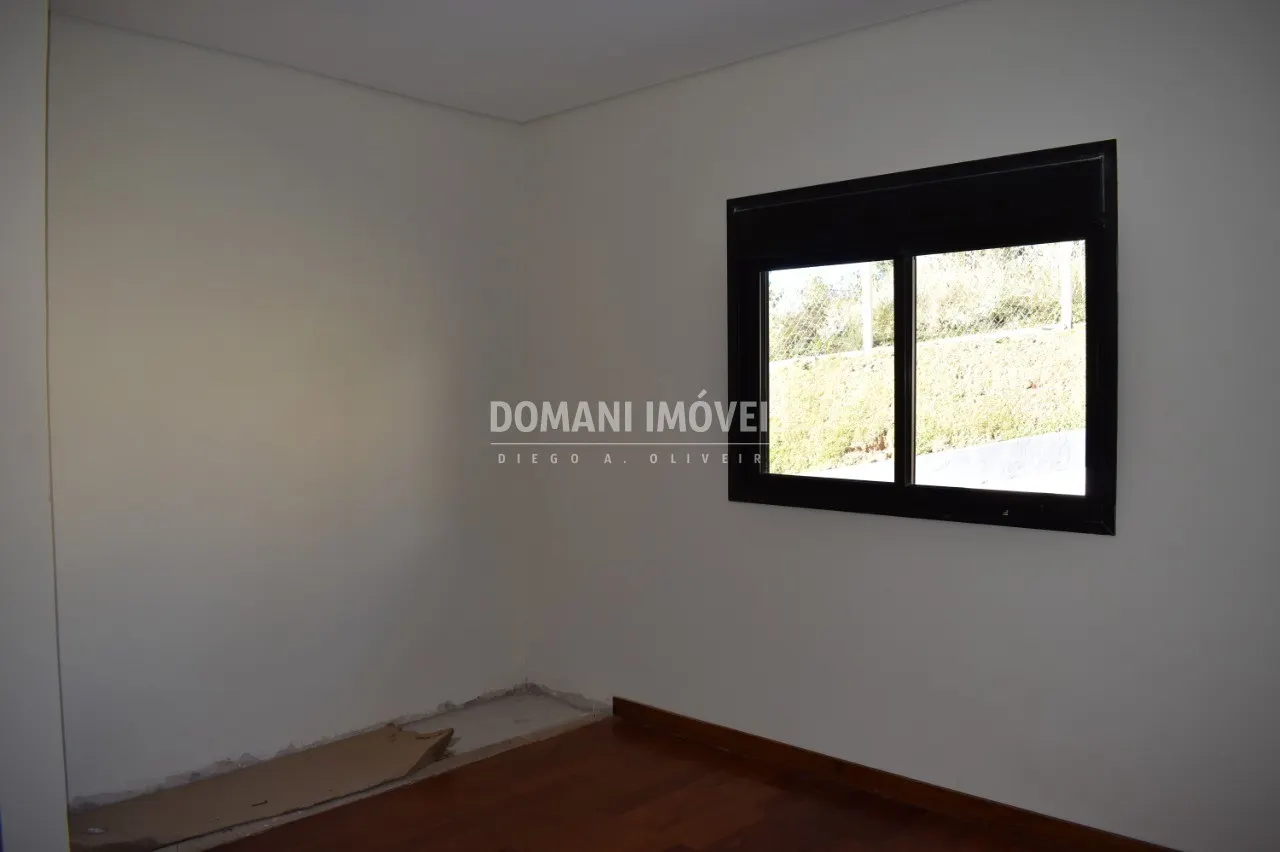 Casa à venda de 1.000 m² em Campos do Jordão, SP, Brasil