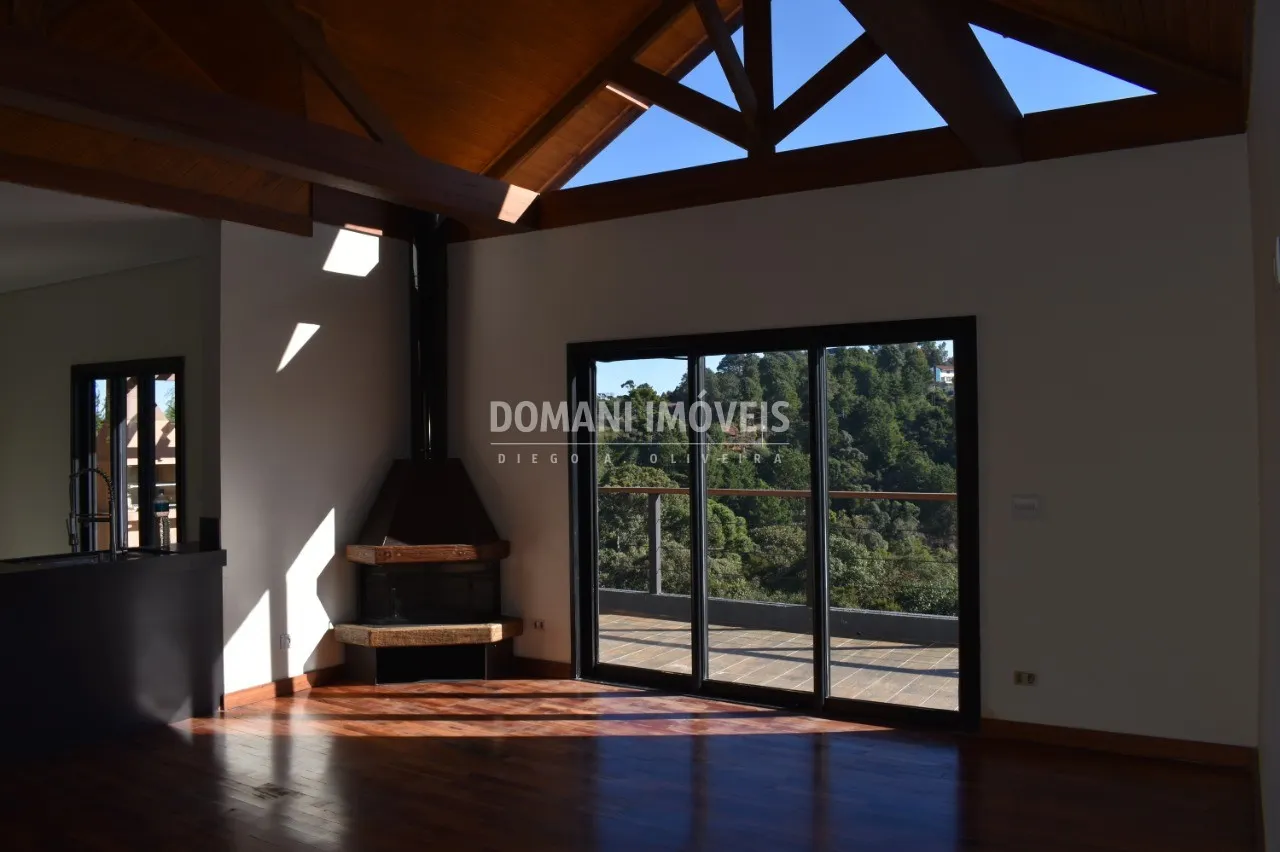 Casa à venda de 1.000 m² em Campos do Jordão, SP, Brasil